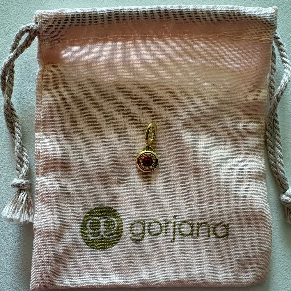 Gorjana Parker Birthstone Charm- January/Garnet
